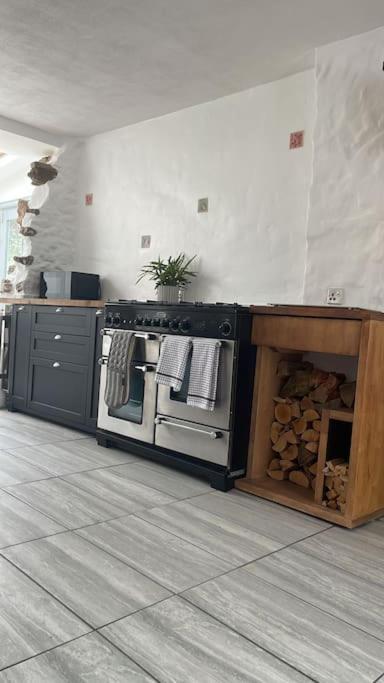 Newly Renovated Characterful Cottage, Wheal Rose Scorrier ภายนอก รูปภาพ